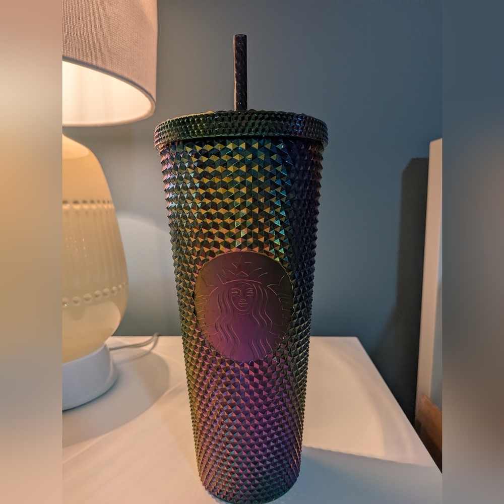 Starbucks Fall 2023 Black Bling Oil Slick Studded 24oz Venti Tumbler Cup